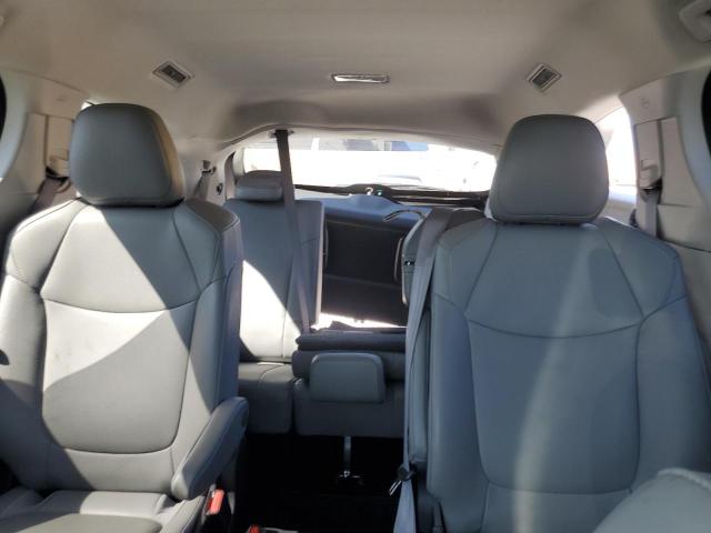 Photo 9 VIN: 5TDYRKEC1NS097138 - TOYOTA SIENNA 