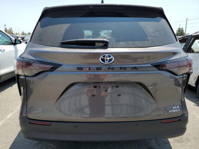 Photo 5 VIN: 5TDYRKEC1PS137916 - TOYOTA SIENNA XLE 