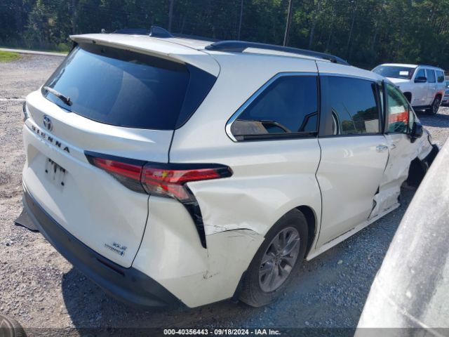 Photo 3 VIN: 5TDYRKEC2MS036704 - TOYOTA SIENNA 