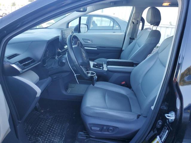 Photo 6 VIN: 5TDYRKEC2MS043023 - TOYOTA SIENNA XLE 