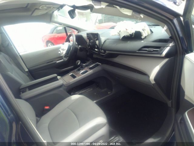 Photo 4 VIN: 5TDYRKEC2MS044754 - TOYOTA SIENNA 