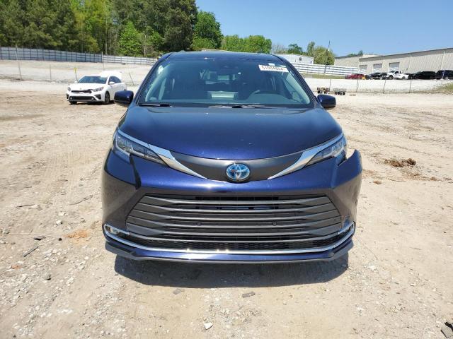 Photo 4 VIN: 5TDYRKEC2MS053325 - TOYOTA SIENNA XLE 