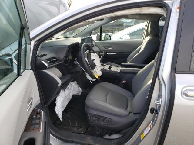 Photo 6 VIN: 5TDYRKEC2MS054748 - TOYOTA SIENNA XLE 