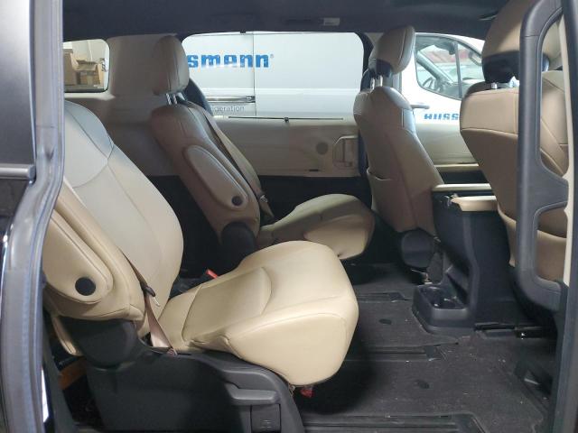 Photo 10 VIN: 5TDYRKEC2MS055575 - TOYOTA SIENNA XLE 