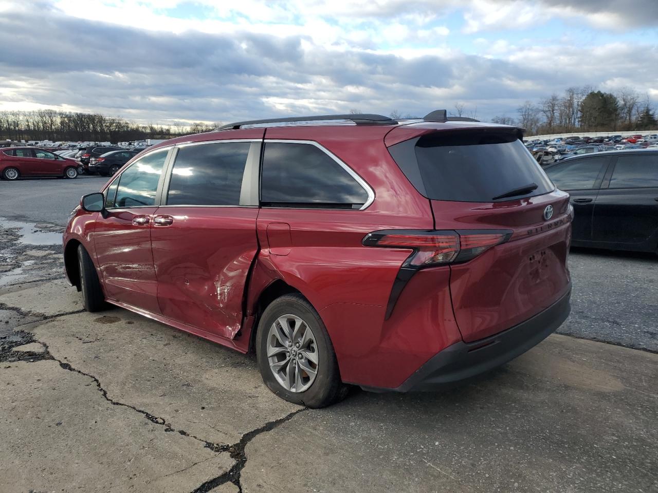 Photo 1 VIN: 5TDYRKEC2NS115954 - TOYOTA SIENNA 