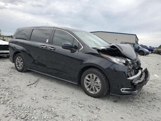 Photo 3 VIN: 5TDYRKEC2PS136810 - TOYOTA SIENNA XLE 