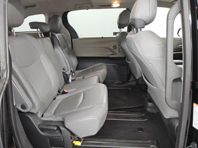 Photo 10 VIN: 5TDYRKEC3NS094113 - TOYOTA SIENNA XLE 