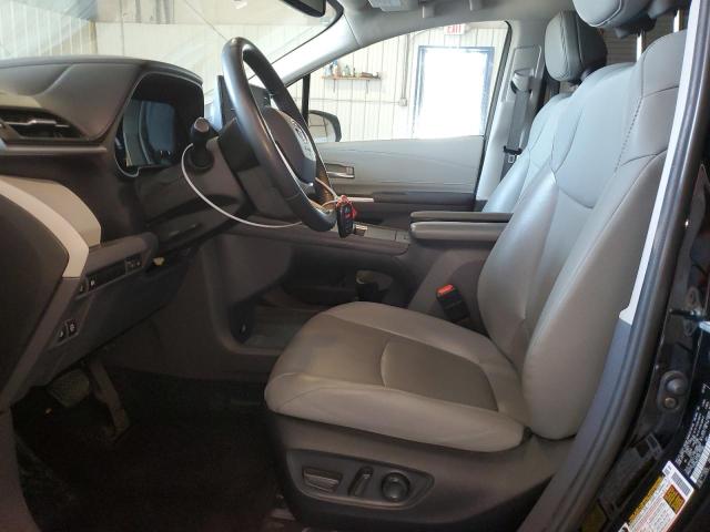 Photo 6 VIN: 5TDYRKEC3NS111265 - TOYOTA SIENNA XLE 