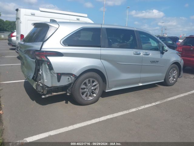 Photo 3 VIN: 5TDYRKEC3PS137352 - TOYOTA SIENNA 