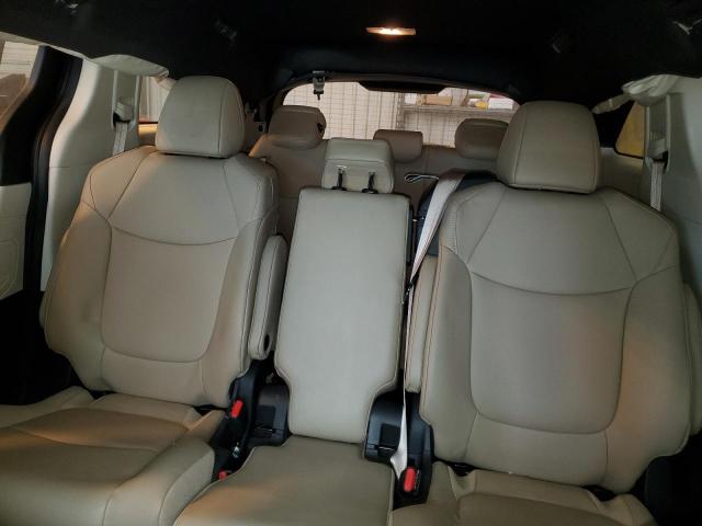 Photo 9 VIN: 5TDYRKEC3RS194718 - TOYOTA SIENNA XLE 