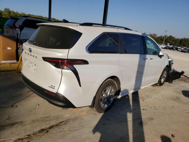 Photo 2 VIN: 5TDYRKEC3RS216300 - TOYOTA SIENNA XLE 