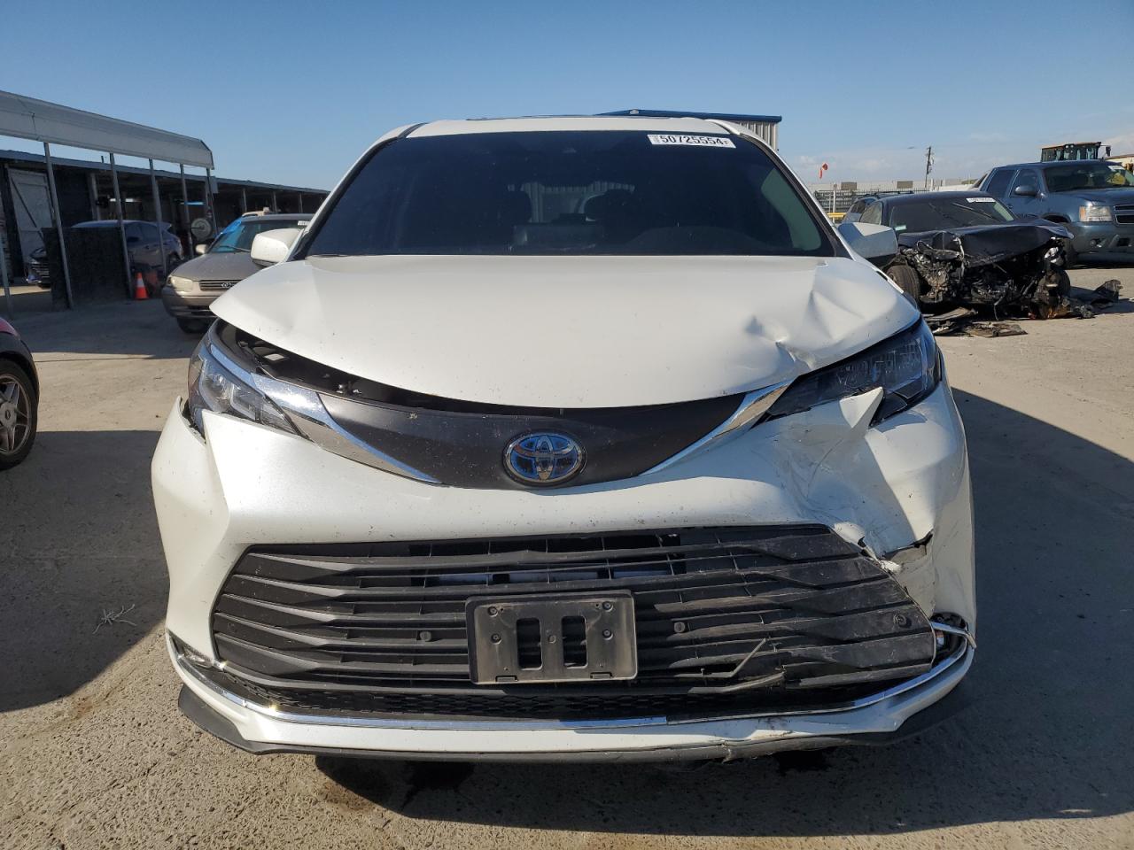 Photo 4 VIN: 5TDYRKEC4MS033030 - TOYOTA SIENNA 