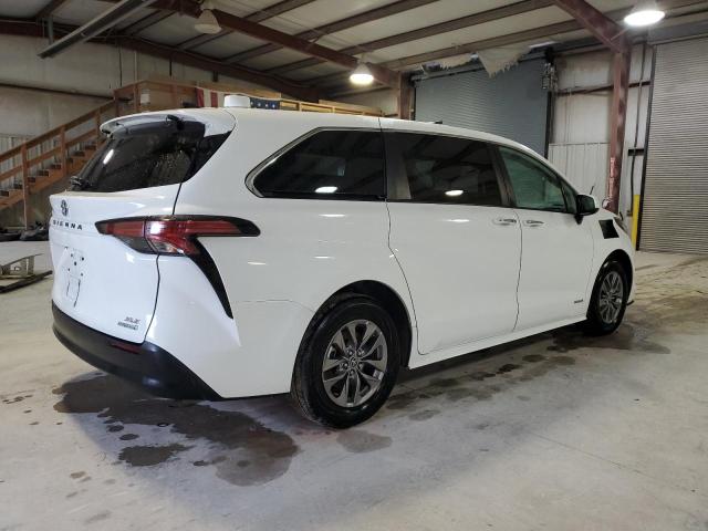 Photo 2 VIN: 5TDYRKEC4MS052998 - TOYOTA SIENNA XLE 