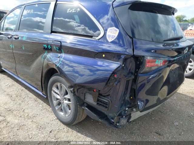 Photo 5 VIN: 5TDYRKEC4MS065976 - TOYOTA SIENNA 