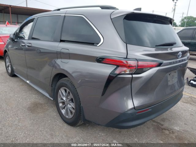 Photo 2 VIN: 5TDYRKEC4MS067095 - TOYOTA SIENNA 