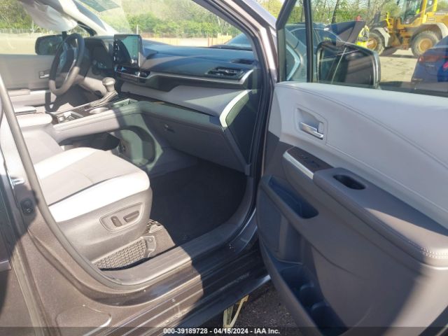 Photo 4 VIN: 5TDYRKEC4PS163300 - TOYOTA SIENNA 