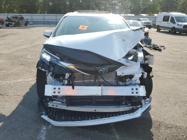 Photo 4 VIN: 5TDYRKEC4RS203572 - TOYOTA SIENNA XLE 