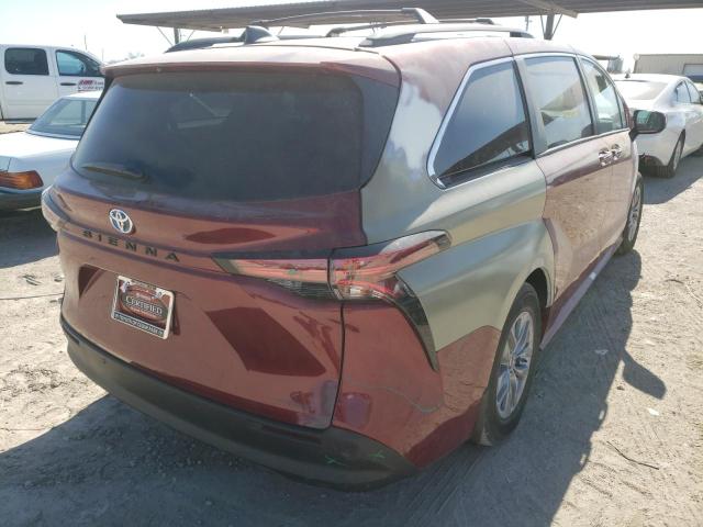 Photo 3 VIN: 5TDYRKEC5MS044666 - TOYOTA SIENNA XLE 