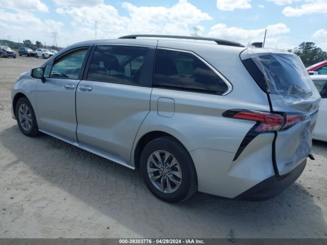 Photo 2 VIN: 5TDYRKEC5MS049379 - TOYOTA SIENNA 