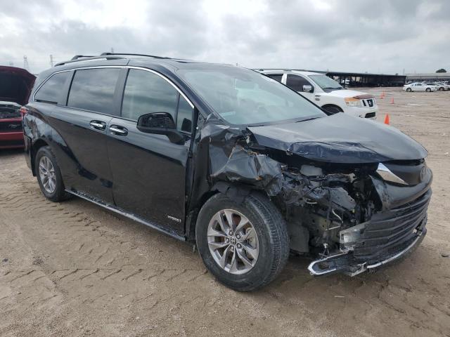 Photo 3 VIN: 5TDYRKEC5MS055618 - TOYOTA SIENNA XLE 