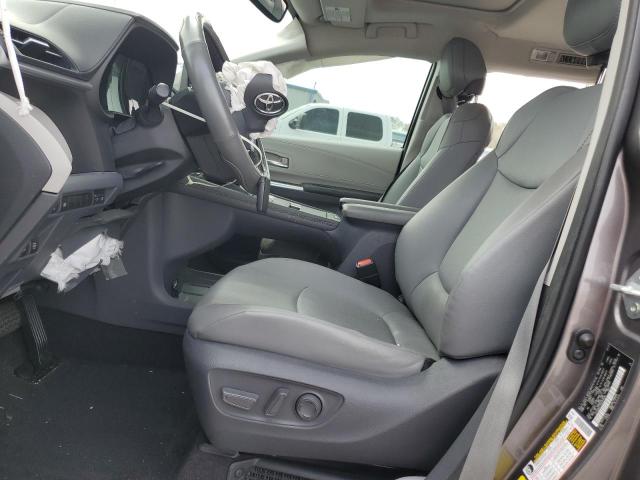 Photo 6 VIN: 5TDYRKEC5MS058406 - TOYOTA SIENNA XLE 