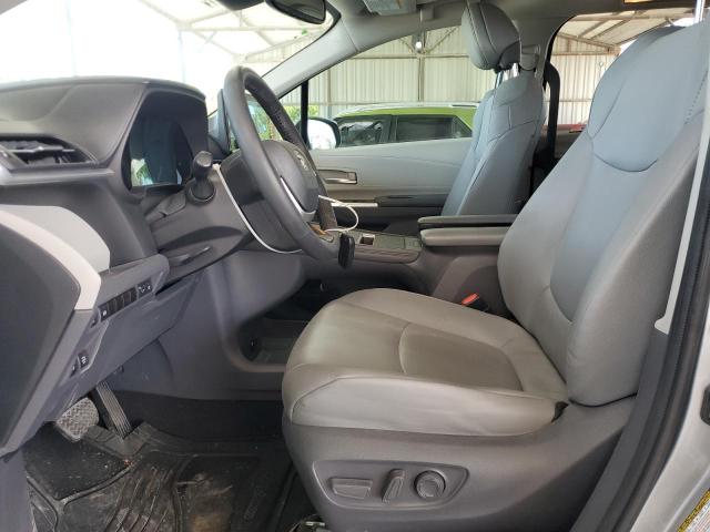 Photo 6 VIN: 5TDYRKEC6MS006170 - TOYOTA SIENNA XLE 