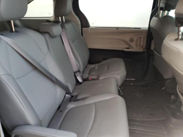 Photo 10 VIN: 5TDYRKEC6MS069558 - TOYOTA SIENNA XLE 