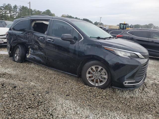 Photo 3 VIN: 5TDYRKEC6NS112524 - TOYOTA SIENNA XLE 