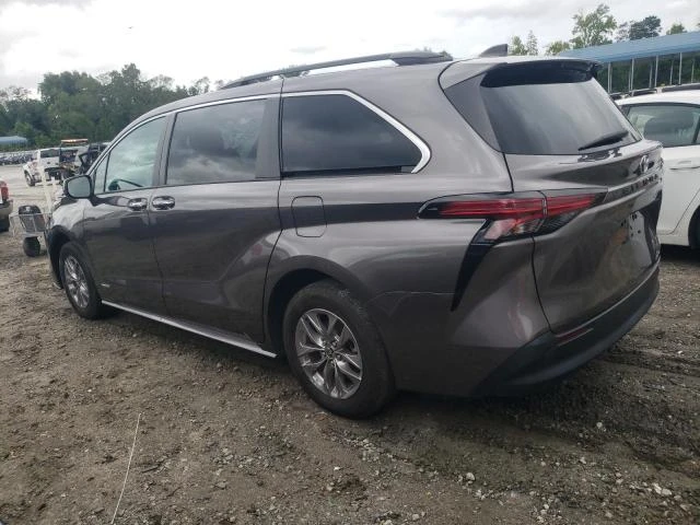 Photo 1 VIN: 5TDYRKEC7MS028064 - TOYOTA SIENNA XLE 