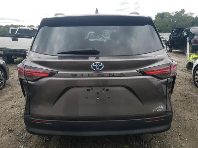 Photo 5 VIN: 5TDYRKEC7MS028064 - TOYOTA SIENNA XLE 