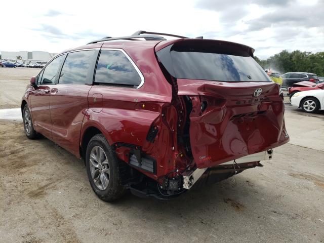 Photo 2 VIN: 5TDYRKEC7MS056012 - TOYOTA SIENNA XLE 