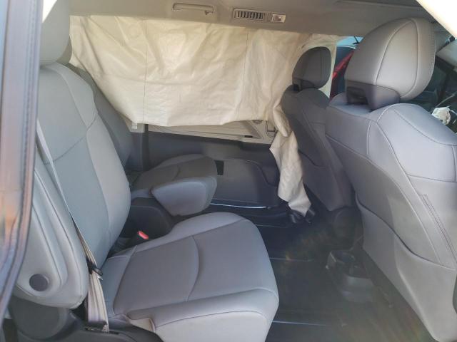 Photo 5 VIN: 5TDYRKEC7MS068550 - TOYOTA SIENNA XLE 