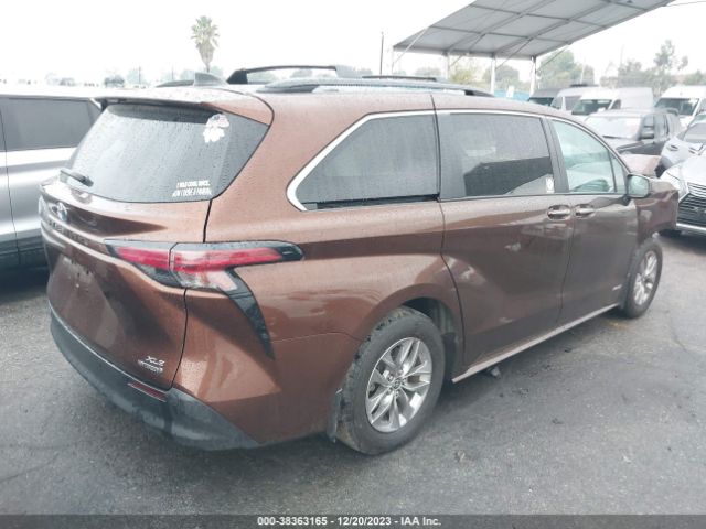 Photo 3 VIN: 5TDYRKEC7MS072100 - TOYOTA SIENNA 