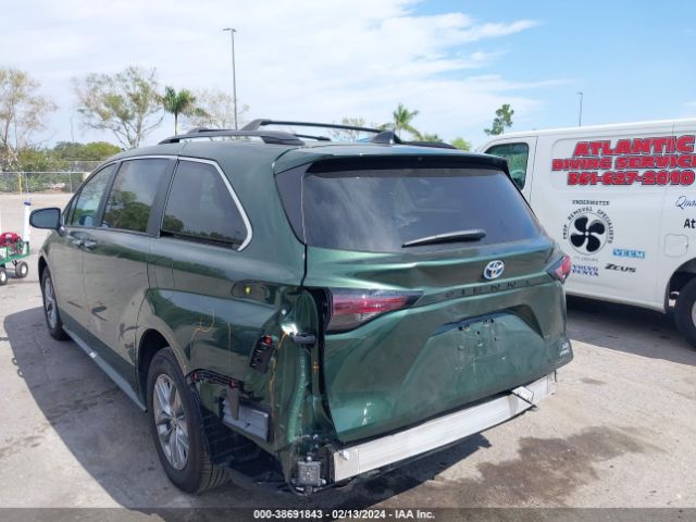 Photo 2 VIN: 5TDYRKEC7PS142005 - TOYOTA SIENNA 