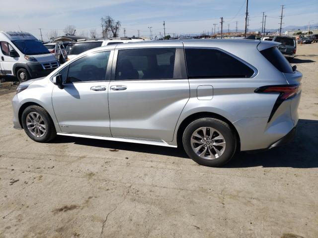 Photo 1 VIN: 5TDYRKEC8MS018367 - TOYOTA SIENNA XLE 