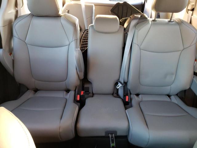 Photo 9 VIN: 5TDYRKEC8MS025884 - TOYOTA SIENNA XLE 