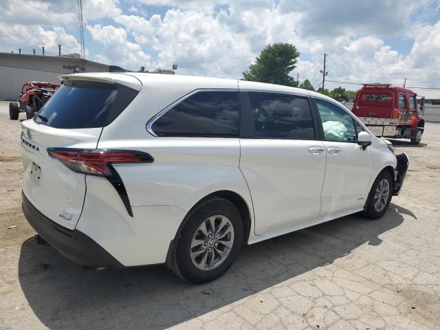 Photo 2 VIN: 5TDYRKEC8MS057637 - TOYOTA SIENNA XLE 