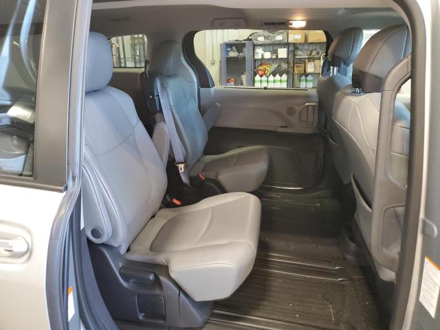 Photo 10 VIN: 5TDYRKEC8NS083771 - TOYOTA SIENNA XLE 