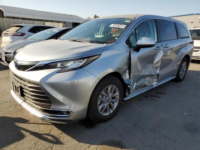 Photo 0 VIN: 5TDYRKEC8NS115473 - TOYOTA SIENNA XLE 