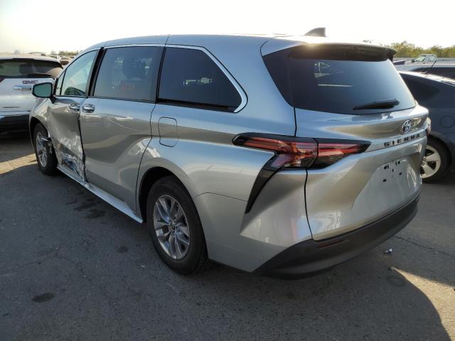 Photo 1 VIN: 5TDYRKEC8NS115473 - TOYOTA SIENNA XLE 