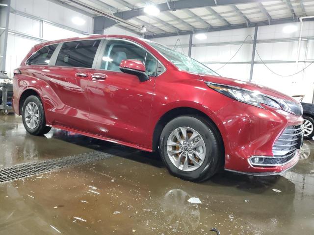 Photo 3 VIN: 5TDYRKEC8PS156317 - TOYOTA SIENNA XLE 