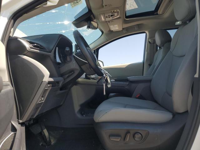 Photo 6 VIN: 5TDYRKEC8RS180491 - TOYOTA SIENNA XLE 