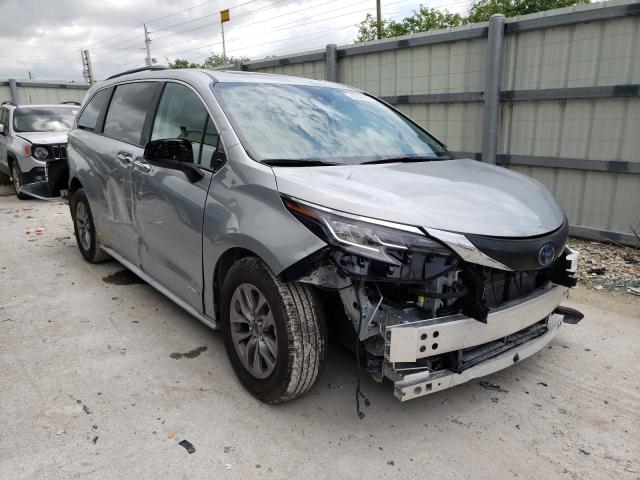 Photo 0 VIN: 5TDYRKEC9MS009256 - TOYOTA SIENNA XLE 