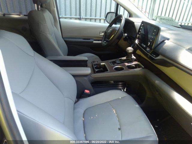 Photo 4 VIN: 5TDYRKEC9MS051801 - TOYOTA SIENNA 