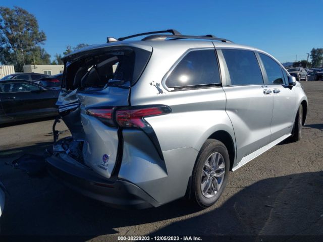 Photo 3 VIN: 5TDYRKEC9MS062930 - TOYOTA SIENNA 