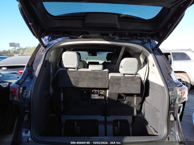 Photo 7 VIN: 5TDYRKEC9MS068159 - TOYOTA SIENNA 