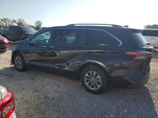 Photo 1 VIN: 5TDYRKEC9NS083827 - TOYOTA SIENNA XLE 