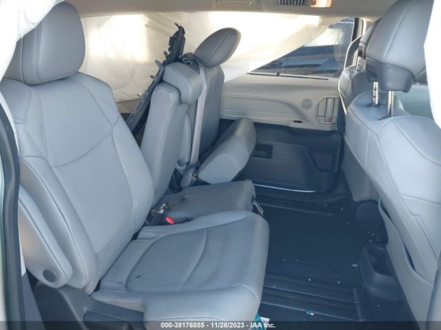 Photo 7 VIN: 5TDYRKEC9NS084637 - TOYOTA SIENNA 