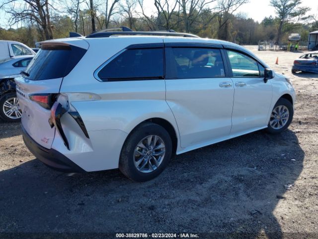 Photo 3 VIN: 5TDYRKEC9NS091734 - TOYOTA SIENNA 