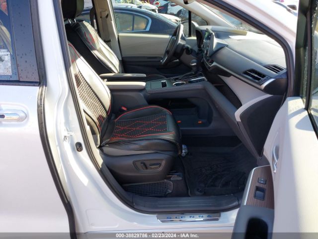 Photo 4 VIN: 5TDYRKEC9NS091734 - TOYOTA SIENNA 